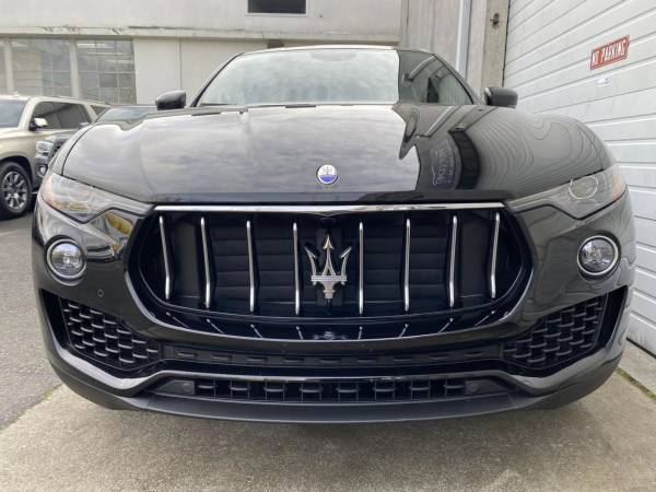 2018 Maserati Levante AWD Tracción integral Todoterreno 4D SUV - $27,495 (West Coast Auto Group)63475861707009123