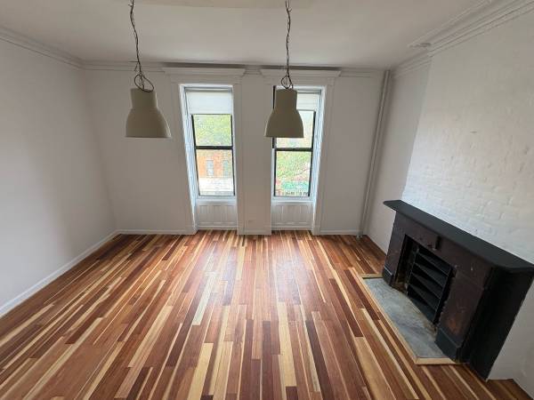 $5,799 / 3br - Gorgeous 3 Bedroom with Laundry in Unit - Prime Fort Greene (Fort Greene)63809042374659120