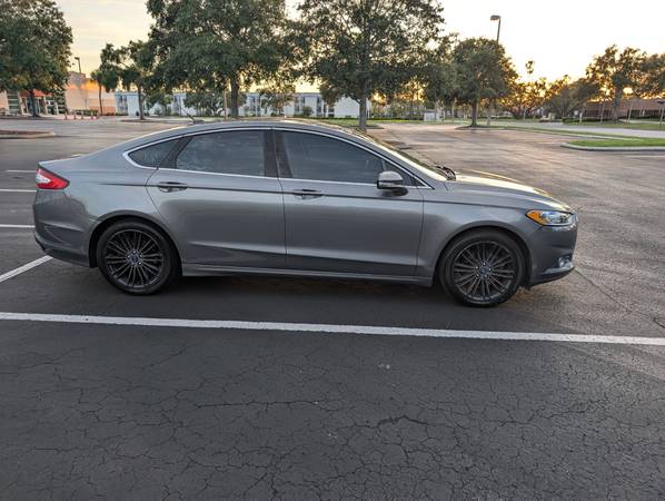 2013 Ford Fusion SE - $2,999 (Tampa, FL)63443498384771121