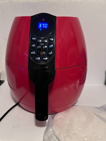 GoWISE USA 1400W red programmable air fryer 3.7QT Model HF-988LCD-C 1
