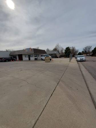 $2,500 / 1100ft2 - Almacén oficinal / Espacio para tienda, tinte para ventanas (NW Denver)63666649993347120
