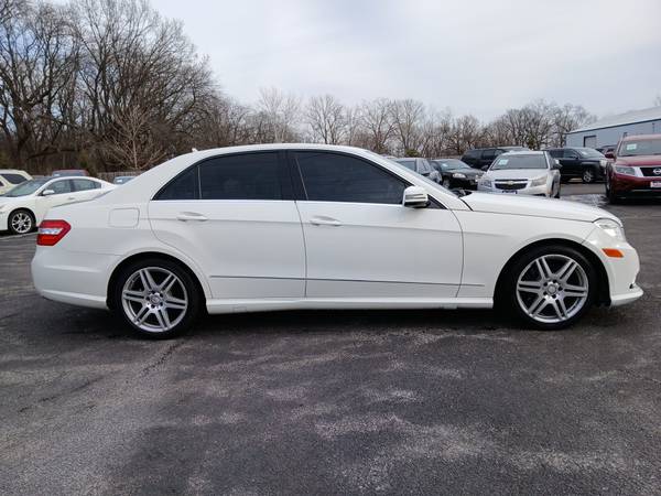 2011 MERCEDES BENZ E 350 - $5,999 (BEACH PARK, ILLINOIS)63619111679107123