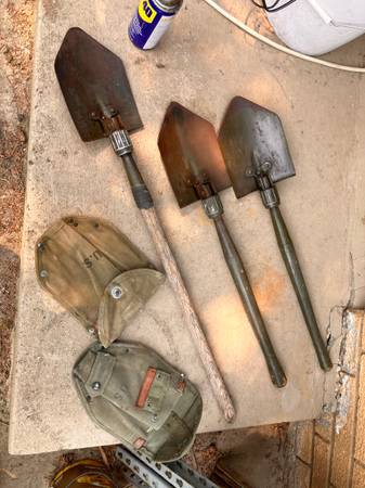 US Army and Marines, military and trenching tool shovel 1