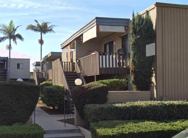 $2,050 / 1br - Este de SD con enfoque en la naturaleza, 1 habitación + armario walk-in, cerca del parque Harry Griffen (Avenida Peach / El Cajon)63657123963779124
