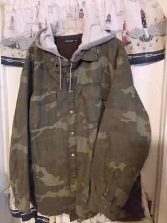 Mens Camo Jacket 1