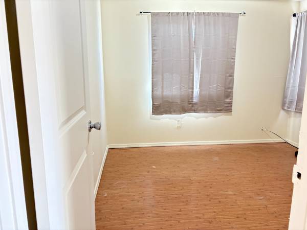 $2,000 / 3br - Three Bedroom Home (Waianae, Leeward, Makaha)63939392997122123