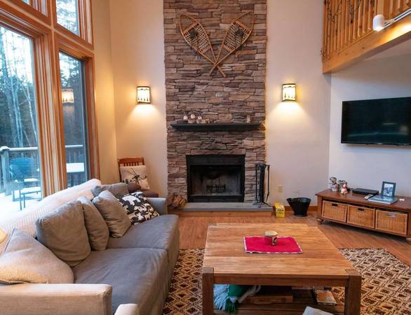$1 / 4br - 3980ft2 - CHARMING CONTEMPORARY HOME FOR RELAXATION (957 Chapman Rd, Ludlow)63784684924161122