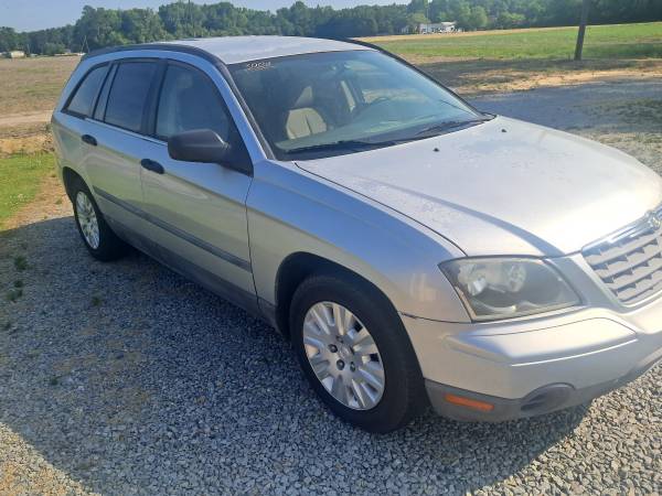2005 chrysler pacifica SEATS 5 - $3,000 (Kinston)63612117987971123