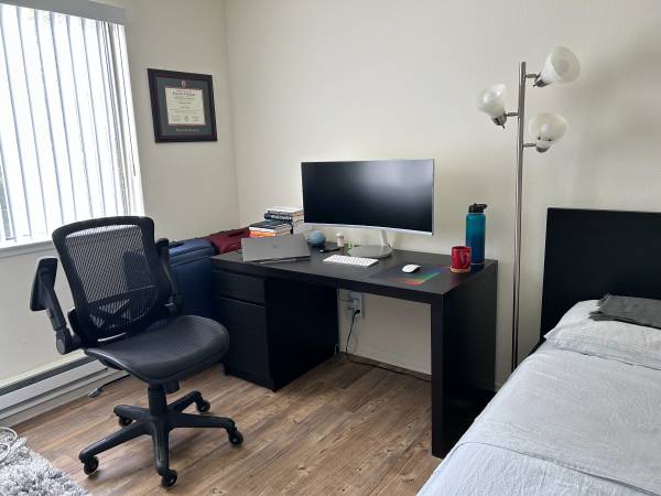 Master Suite with Private Bathroom and Large Walk-in Closet $1590 1