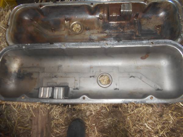 chevy factory bb valve covers - $100 (racine)63471407394945121