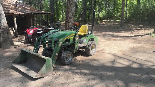 John deere tractor 1