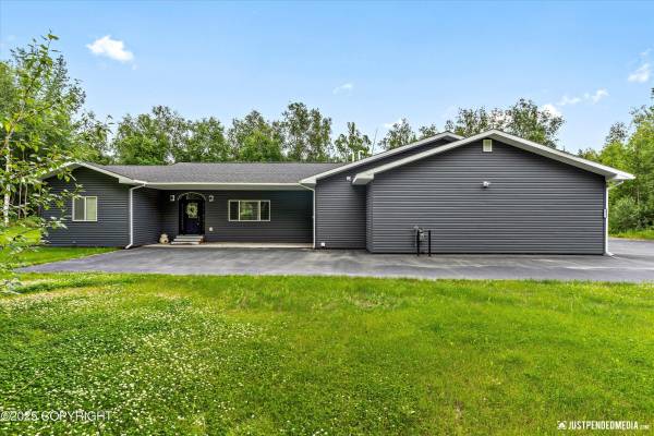 Ranch Home On Just Over An Acre Off Farm Loop! 1