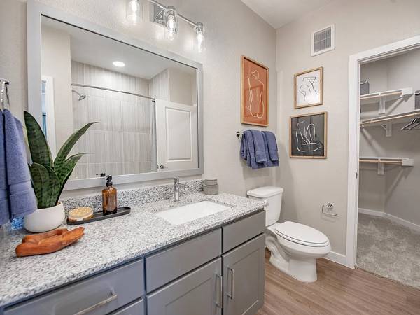 $550 / 2 hbr - ♒ Habitación principal espaciosa cerca del parque Garden of the Gods ❣ (Colorado Springs, CO)63470368038657122
