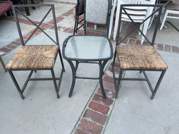 Patio Table and Chairs Set 1
