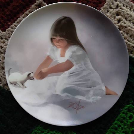 Tender Beginning collector plate by Donald Zolan Kitten & Child Plate 1