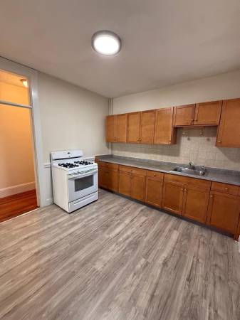 $2,600 / 2br - 63 Dimick Street (Somerville)63699506960001121