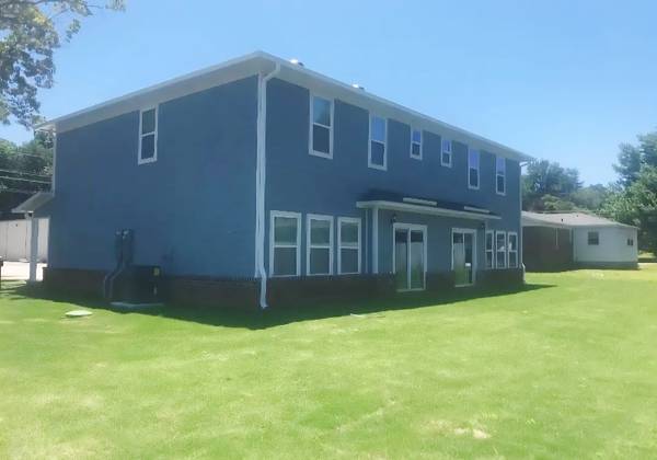 $1600.00 / 2br - 1550ft2 - Duplicate of Townhouse near Downtown Huntsville63658759890691122