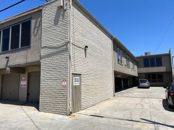 $3 / 310ft2 - Office space available in North Park (North Park)63865700271617122