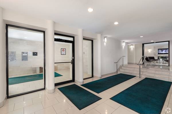 $1,870 / 3br - 1190ft2 - Spacious 3 Bedroom! Set your appointment TODAY! 1 MONTH FREE RENT63896395565698123