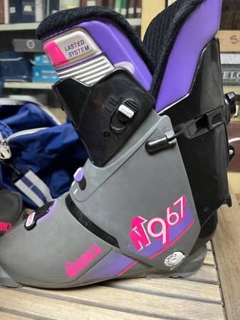 Nordica N967 Alpine Downhill Ski Boots 1
