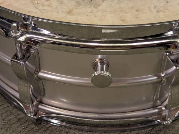Vintage Ludwig Acrolite Snare Drum Keystone - $300 (East Peoria)62971057505153122