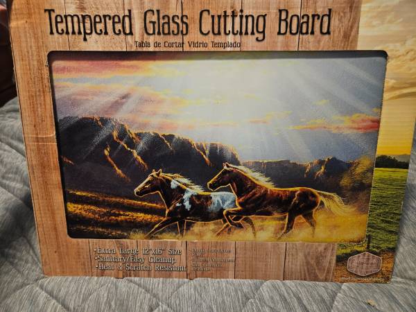 New Country Side Tempered Glass Cutting Board Running Horses 1