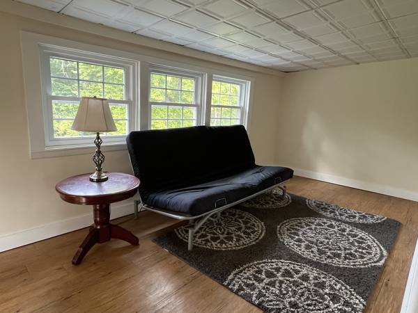 $2,199 / 2br - 930ft2 - $2,199 / 2br - 930ft2 - Spacious 2 Bdrm Methuen Condo (Methuen) (Methuen)63863244678531124