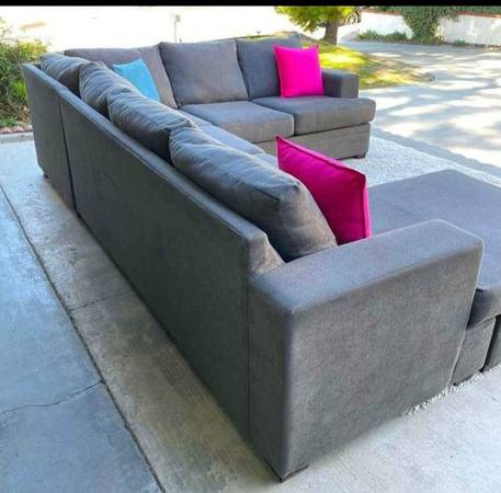 Sectional couch 1