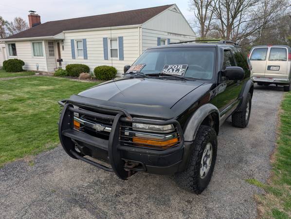 2000 Blazer S-10 - $4,95063612053725059123