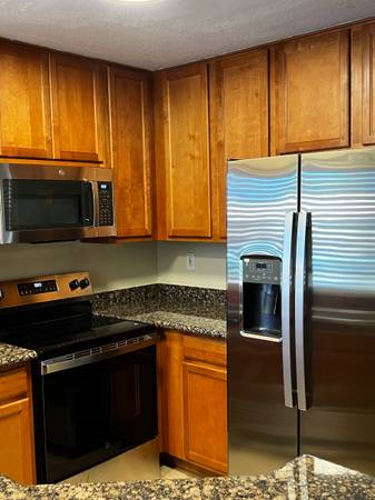 $1,650 / 1br - 760ft2 - Apartamento de una habitación en Saddleback (Bermuda Dunes)63668371043329121