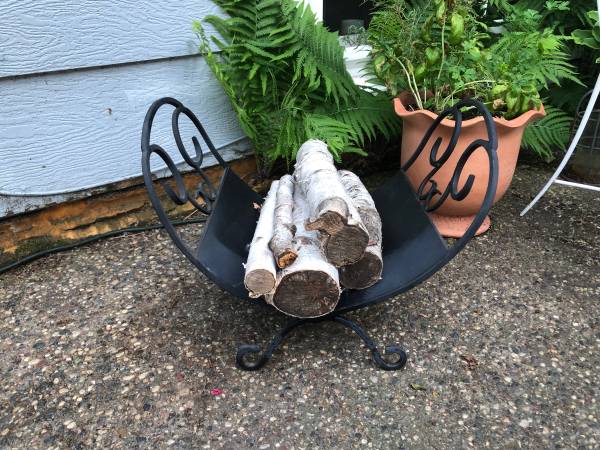 Fire Log Holder 1