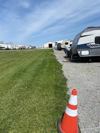 RV STORAGE. CAMPER TRAILER STORAGE. BY SILICREST. INVERARY ONTARIO 1