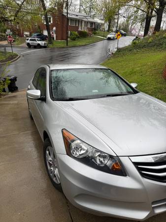 Honda Accord 2012 - $6,10063616682464513123