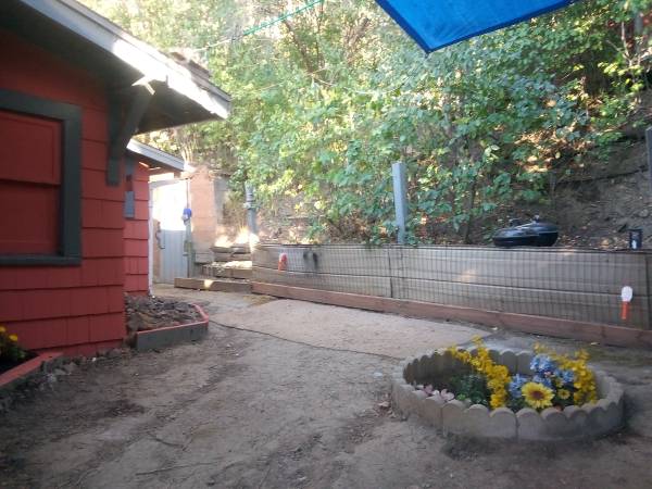 $180,000 / 1br - 675ft2 - HOGAR EN EL BOSQUE SOBRE COLFAX (Colfax)63689276407683122
