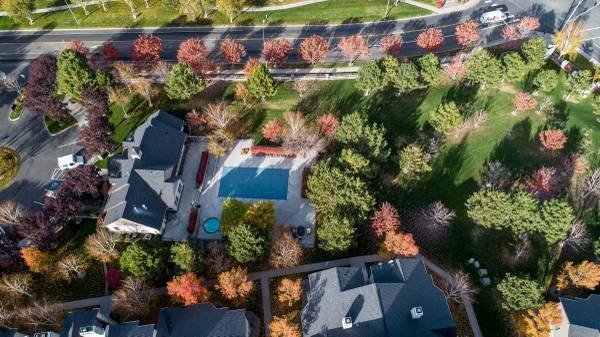 $1,387 / 1br - Head Turning Style, Extraordinary Location (Kennewick)63697300681857120