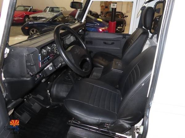 1995 Land Rover Defender 90 - $36,900 (Canyon State Classics)63619746659459121