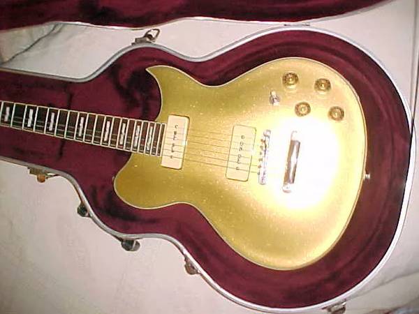 Washburn Gold Top W166 Pro Guitar-Mint 1