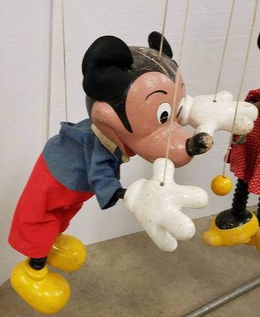 Disney Mickey and Mini Mouse Marionettes Puppets made in