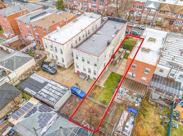 EMPTY LOT FOR SALE | 20′ x 130′ | R5B ZONING | BUILDABLE UP TO 4,000 S

5,000

                        Dyker Heights