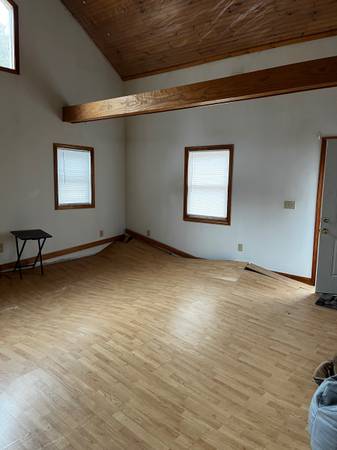 $220,000 / 1200ft2 - House reduced (Tuftonboro)63932189478658124