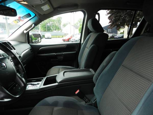 2014 *Nissan* *Armada* *SV* - $10,995 (Nissan Armada)63621627233665123