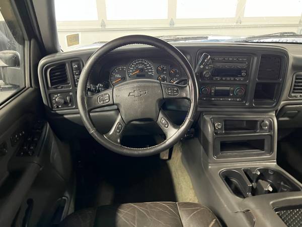 2004 Chevrolet Silverado 3500 LT - Photo 8