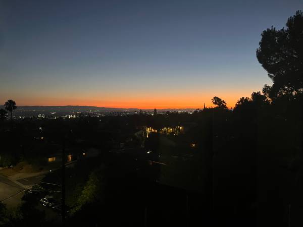 >WANTED NANNY/ASSISTANT/TUTOR-FUN KIDS-MUST LOVE TRAVEL< 1