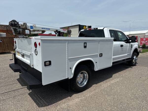 2017 FORD F-350 SUPER DUTY XL CABINA EXTENDIDA CUERPO DE SERVICIO MECÁNICO CON GRÚA AUTOMÁTICA - $39,950 (LA MOTORSPORTS WINDOM, MN)63489974692097123