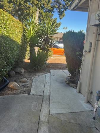 STUDIO APT $1650 Includes utilities 1