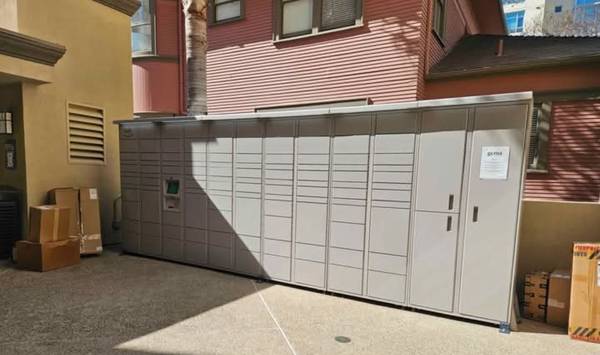 $1,120 / 2br - One furnished room in two bed apt in Cortez Hill (Cortez Hill)63663720996993123