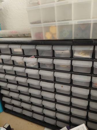 Organize your small things! Drawer Unit for sale 1