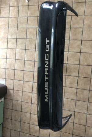 Mustang GT rear bumper 1