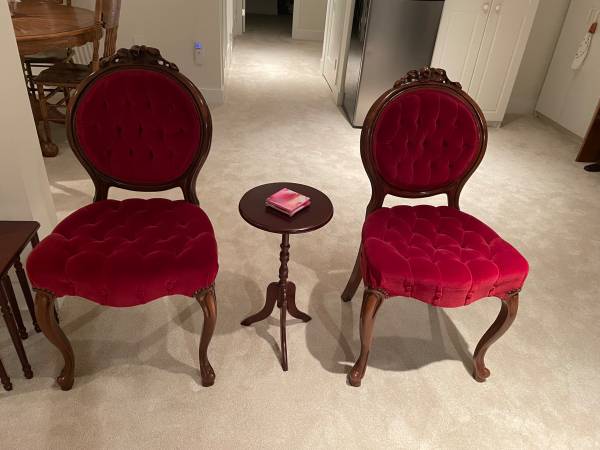 Red Victorian Chairs 1