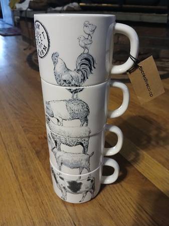 4 NEW stackable farm animal mugs by Creative Co-op - Hard to find! 1